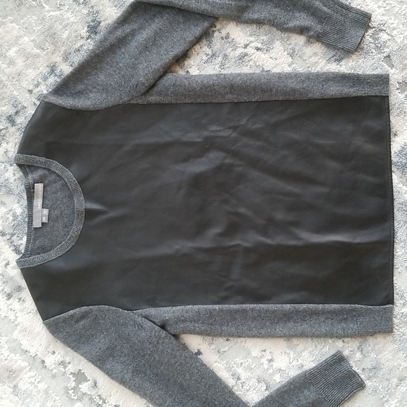360 Sweater Cashmere Leather and Wool. Fabulous Gently Loved Gray/Black. Size XS - Picture 2 of 5